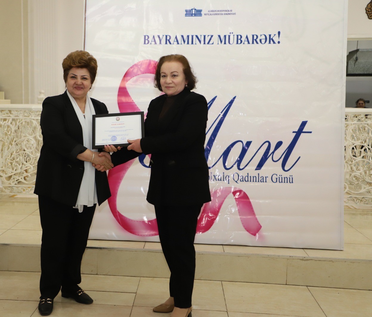 Neftçalada Qadınlar günü qeyd olunub, iftar süfrəsi açılıb - FOTOLAR